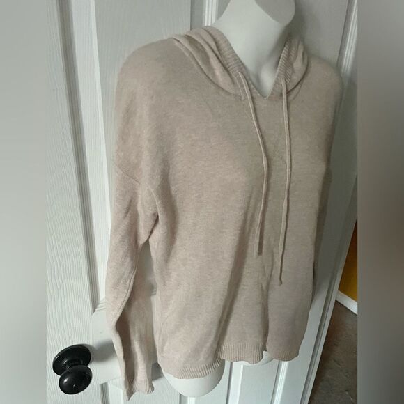 t/o Sweaters Tan Long Sleeve Hooded  Sweater Cotton/Acrylic Blend Size Large - Picture 2 of 6